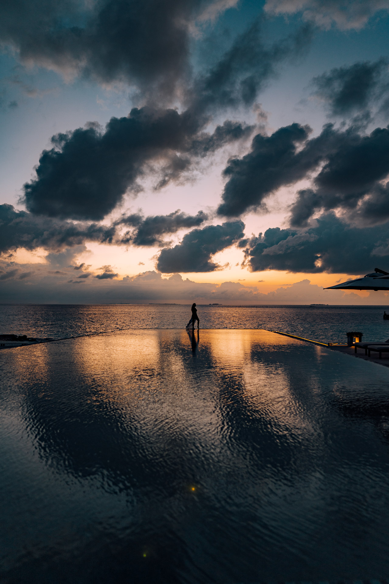 fushifaru sunset
